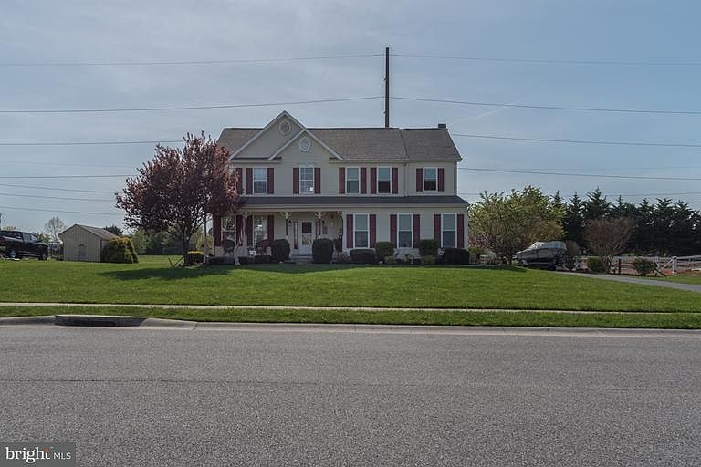 1st image of 147 Middessa Dr
