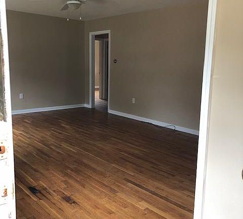 Living room room from the front door