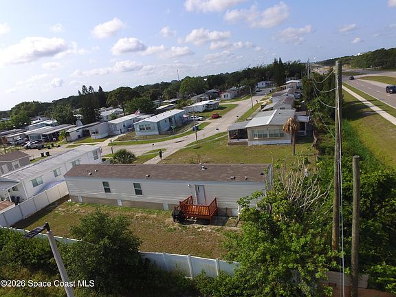 5th image of 2501 Amberly Rd NE
