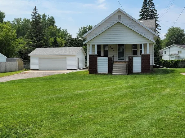 104 N Tuscola Rd, Bay City, MI 48708
