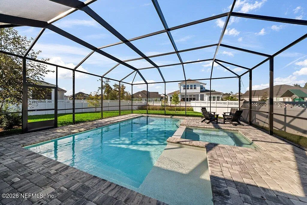 4 bed, 3.0 bath, 3179 sqft, $5,900 — Photo 1