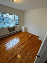 25 East 51st Street