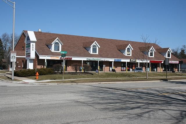 1st image of 605 E Ogden Ave