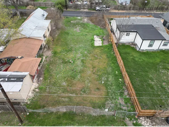 122 SANDERS ST LOT 20, San Antonio, TX 78203