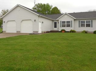 308 Westwood Rd, Williamsburg, IA 52361