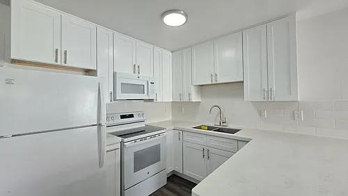 Floor plan 2x1 Flat Premium Washer and dryer