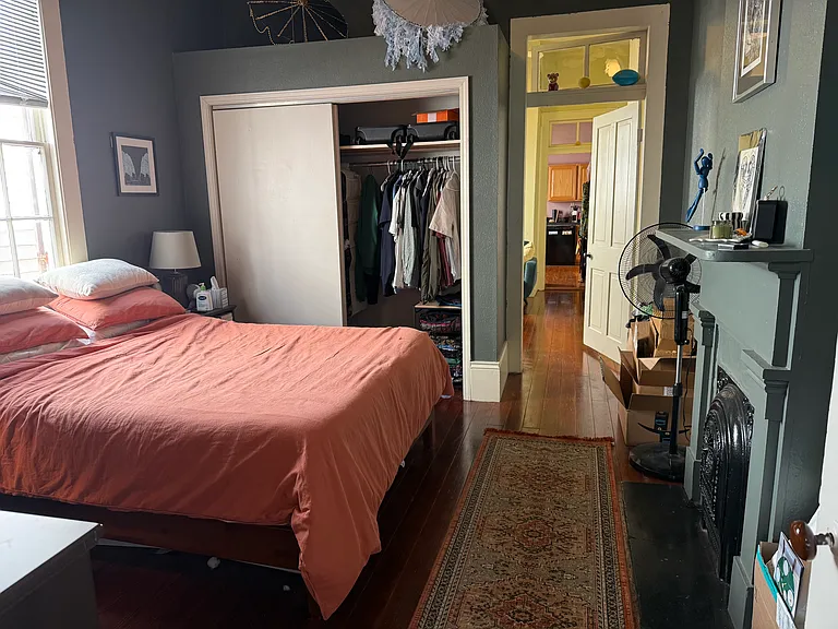 527 Joseph St — Photo 4