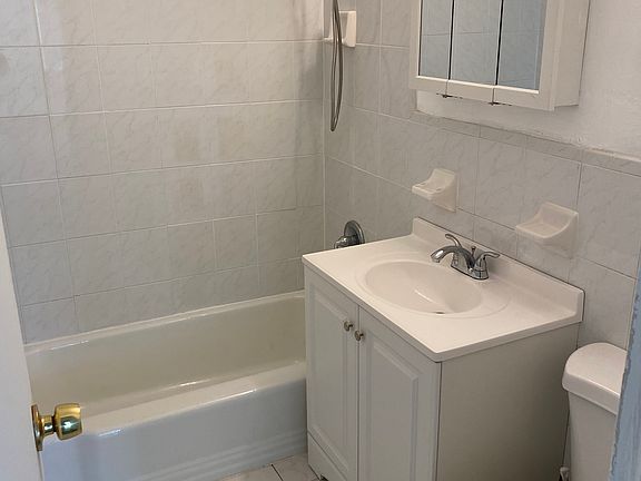 2nd image of 700 Fulton St APT N3