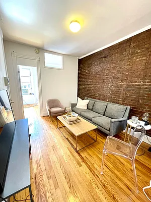 Rented by LJ Sloane Management | media 10