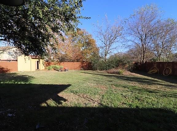 2nd image of 1314 Belmont St