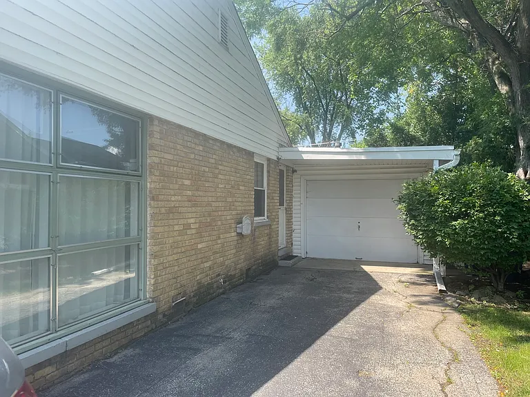 1948 Lincoln Ave — Photo 16