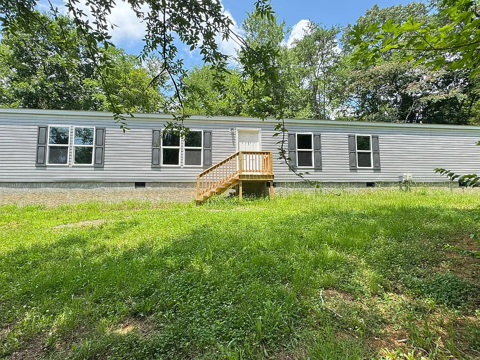 1418 County Road 700