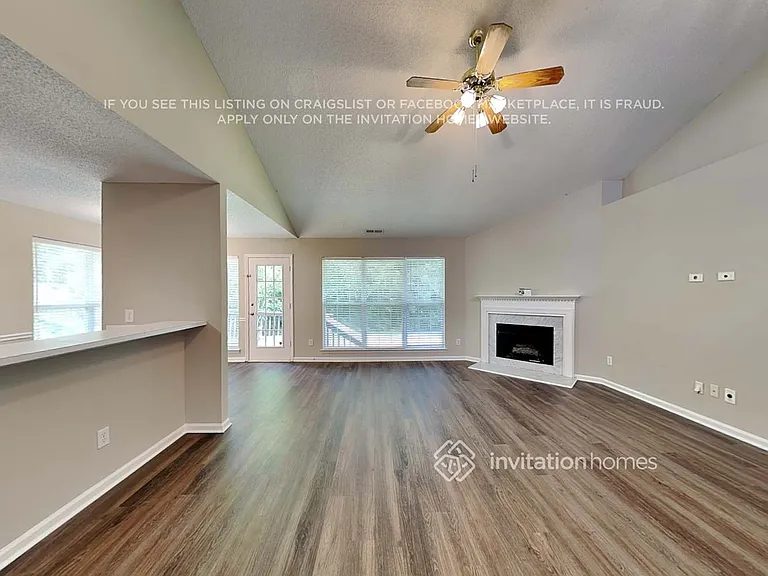 11200 Astoria Dr — Photo 5
