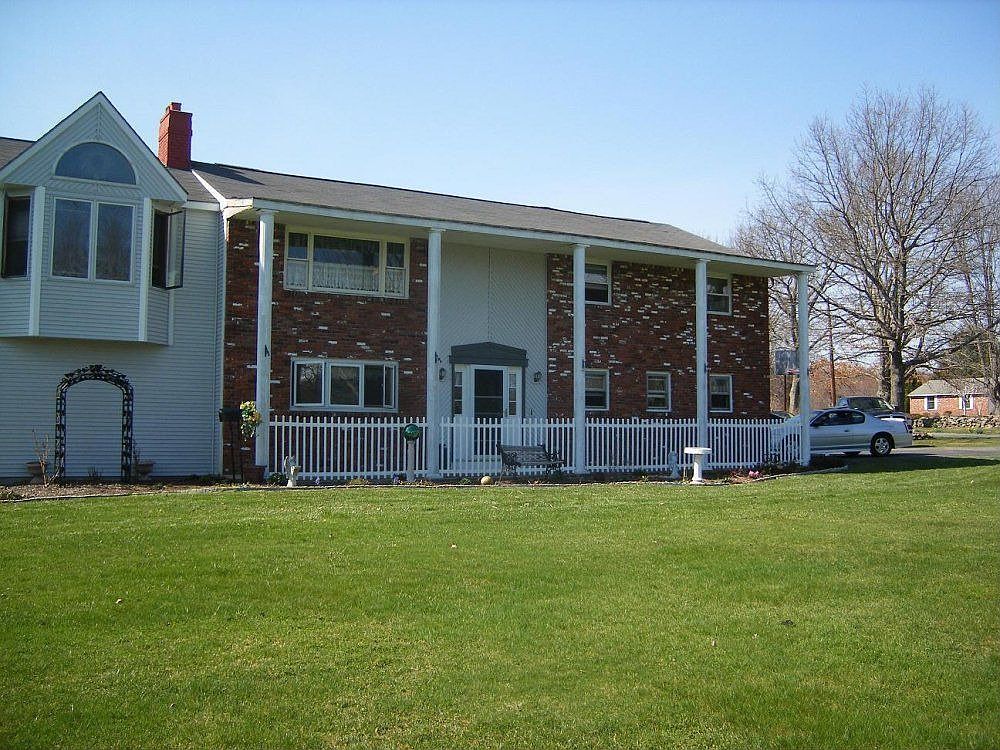 38 Washington St, Mendon, MA 01756 Zillow