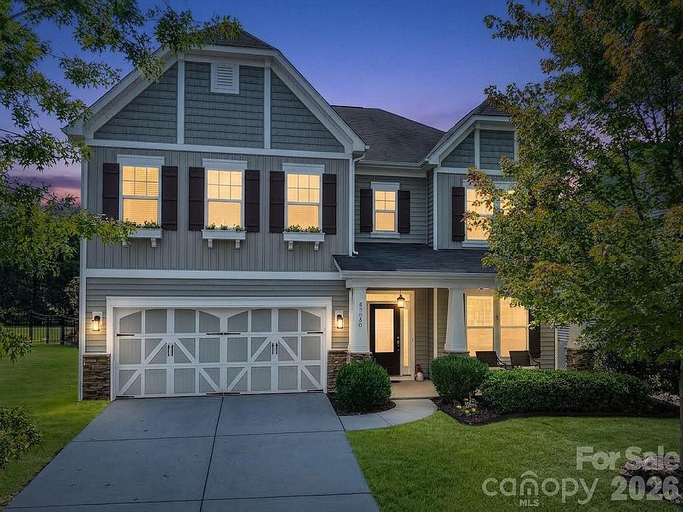1st image of 85020 Newloch Ct