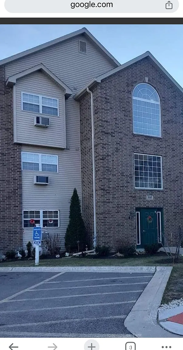 1 bed, 750 sqft, $1,250 — Photo 1