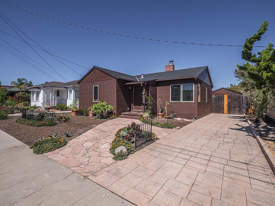 1st image of 138 Laurent St
