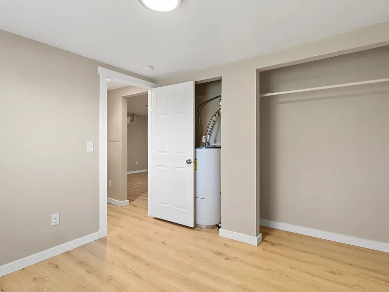 728 Walnut St — Photo 20