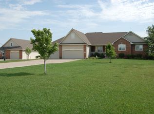 15740 Breezy Ln, Colwich, KS 67030