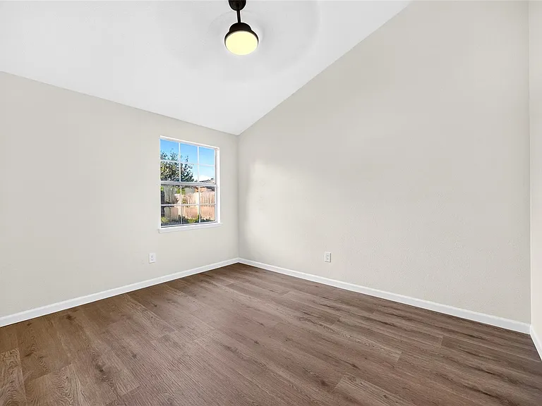 24114 Four Sixes Ln — Photo 20