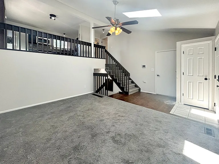 8059 S Johnson Ct — Photo 6