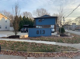 813 W Main St APT 3, Urbana, IL 61801
