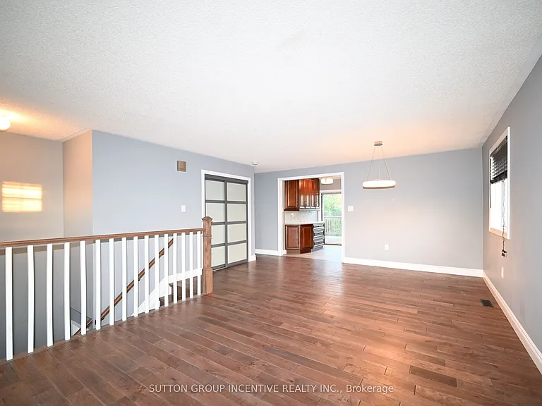 39 Jones Dr #UPPER — Photo 5