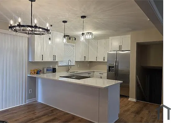 4 bed, 1408 sqft, $2,395 — Photo 3