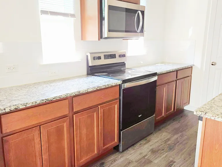 10501 Cedar Ct — Photo 60