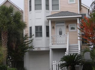 26 Ocean Point Dr, Isle of Palms, SC 29451