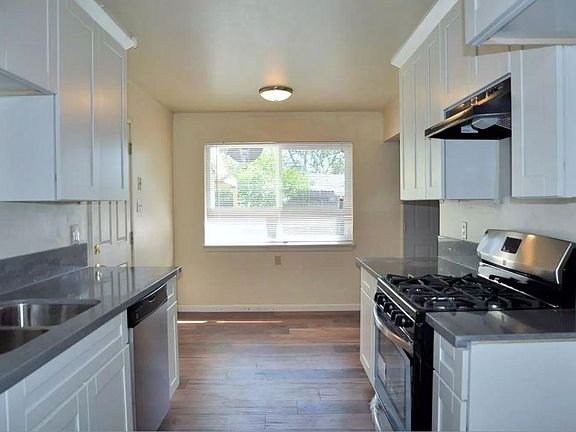 2nd image of 1540 68th Ave