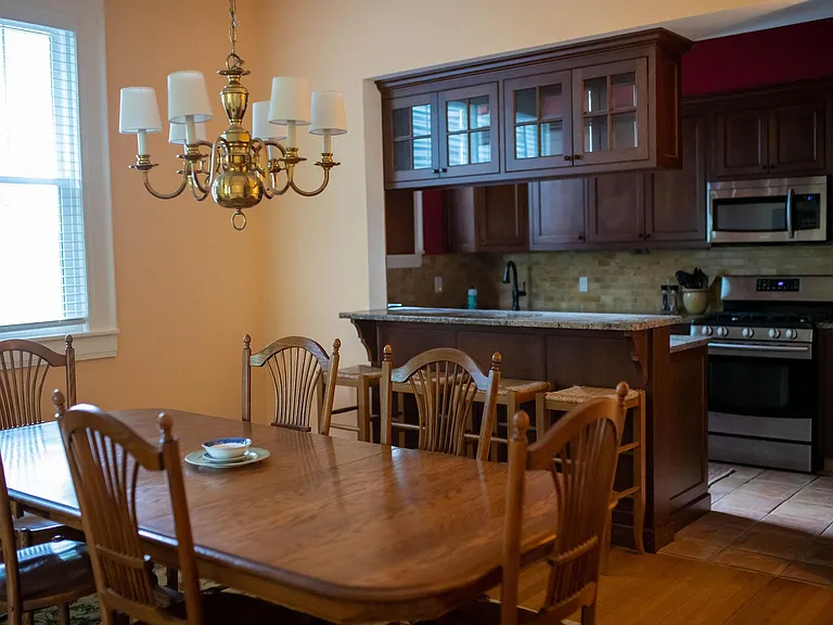 600 Clay Ave #1 — Photo 6