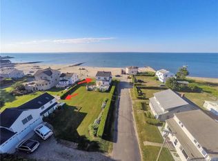 2 Seaside Ln, Old Lyme, CT 06371