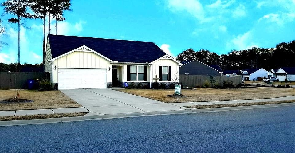 1st image of 211 Kelly Greene Dr