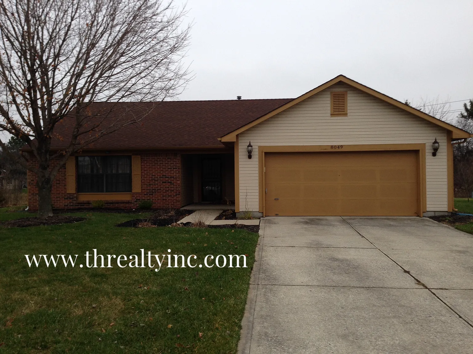 8049 Christiana Way photo 1