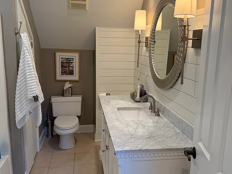 722 Bounty Square Dr #C — Photo 42