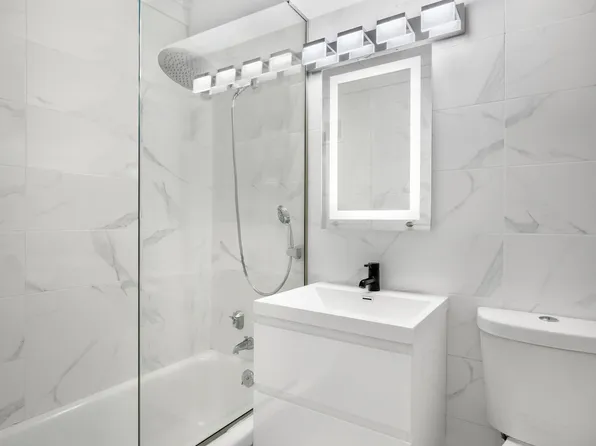 501 West 123rd Street 21D image 12 of 12
