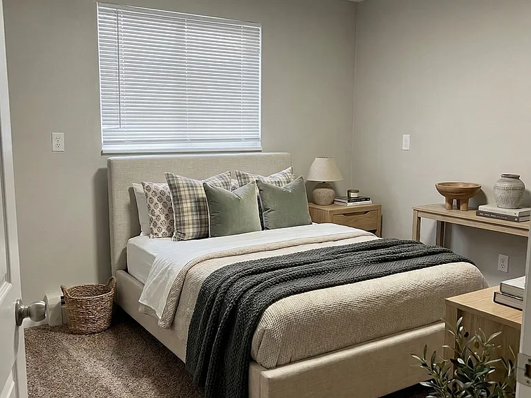 2915 Sage St #2 — Photo 5