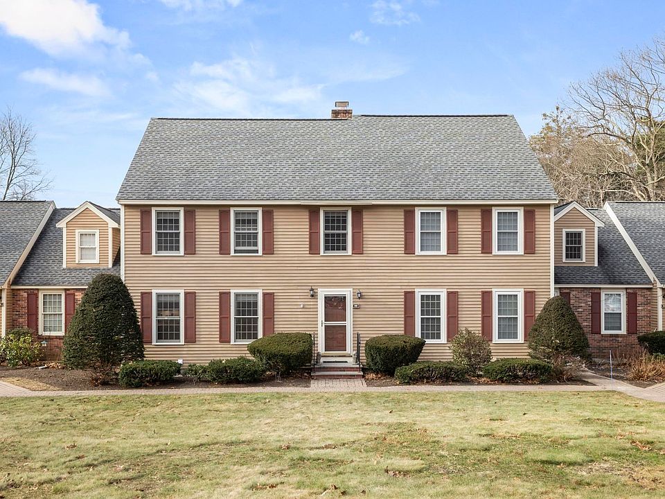 1st image of 22 Seaver Brook Lane
