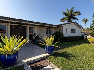 8040 SW 88th St, Miami, FL 33156