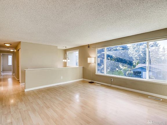 Tons of space for the largest of furniture!