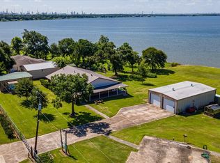 1730 Hillcrest St, Baytown, TX 77520