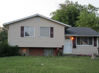 1811 Penfield Rd E, Columbus, OH 43227