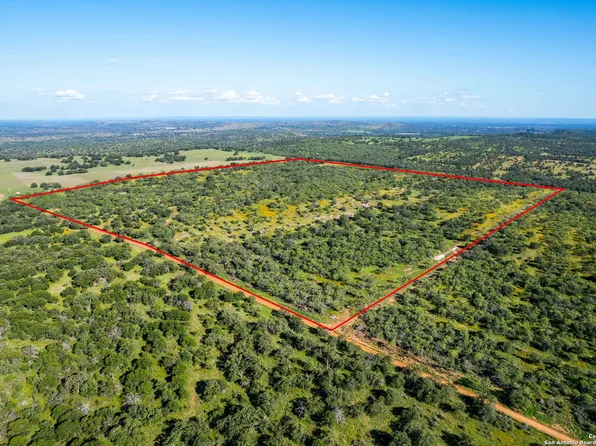 000 Water Valley Cemetary Rd, Mason, TX 76842