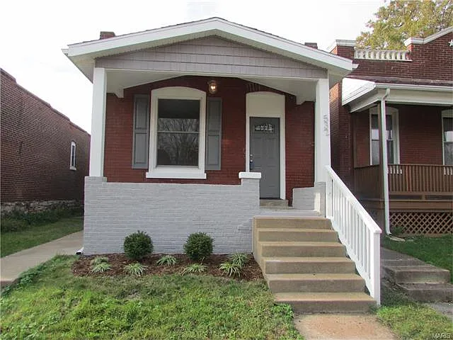 532 Wilmington Ave photo 1