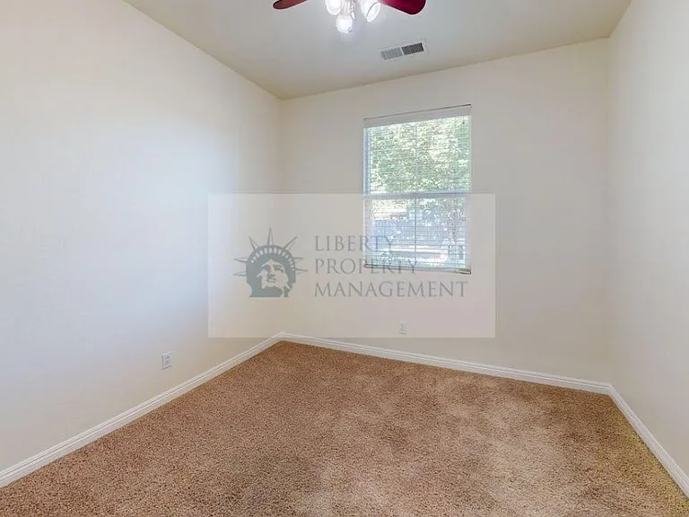 4242 Arthur Mace Dr — Photo 20