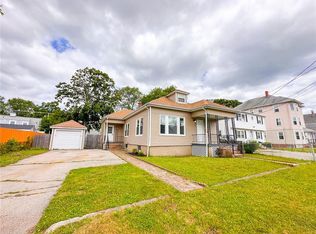 20 Warwick Rd, Pawtucket, RI 02861