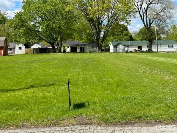 1914 W 11th St, Marion, IN 46953