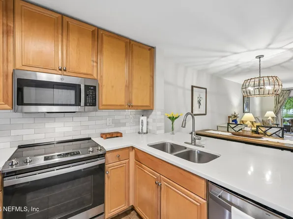 27 ARBOR CLUB Drive #106, Ponte Vedra Beach, FL 32082