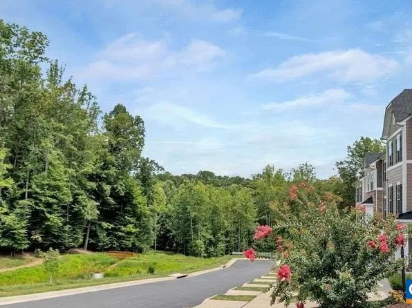 2054 Bethpage Ct, Charlottesville, VA 22901